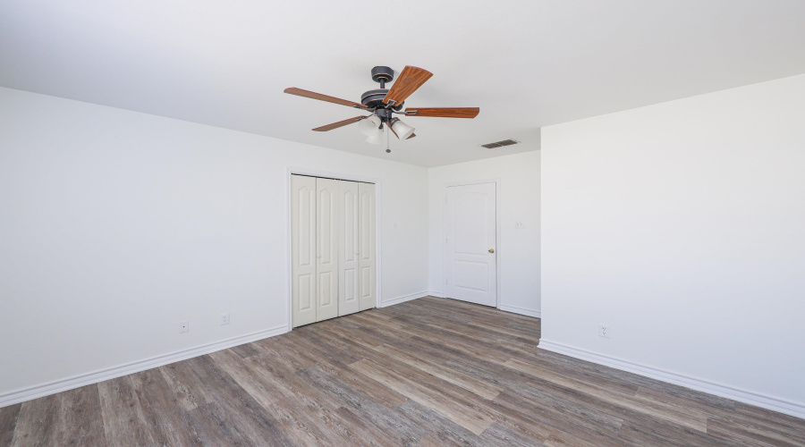 752 Buffalo Ct, LAREDO, Texas 78045, 3 Bedrooms Bedrooms, 5 Rooms Rooms,2 BathroomsBathrooms,Residential,For Sale,752 Buffalo Ct,20263491