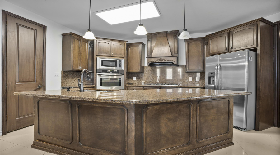 2902 Victor Hugo Ct, Laredo, Texas 78045, 3 Bedrooms Bedrooms, 4 Rooms Rooms,3 BathroomsBathrooms,Residential,For Sale,2902 Victor Hugo Ct,20263497