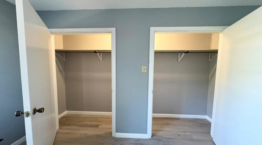 1803 Reynolds St, Laredo, Texas 78043, 2 Bedrooms Bedrooms, 4 Rooms Rooms,1 BathroomBathrooms,Residential,For Rent,1803 Reynolds St,20263499