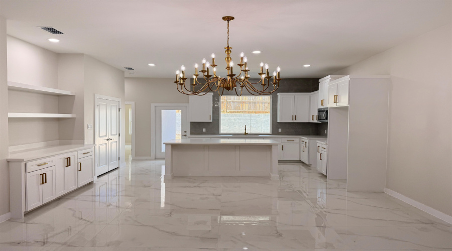 5416 Raven Dr., Laredo, Texas 78046, 3 Bedrooms Bedrooms, 5 Rooms Rooms,2 BathroomsBathrooms,Residential,For Sale,5416 Raven Dr.,20263503