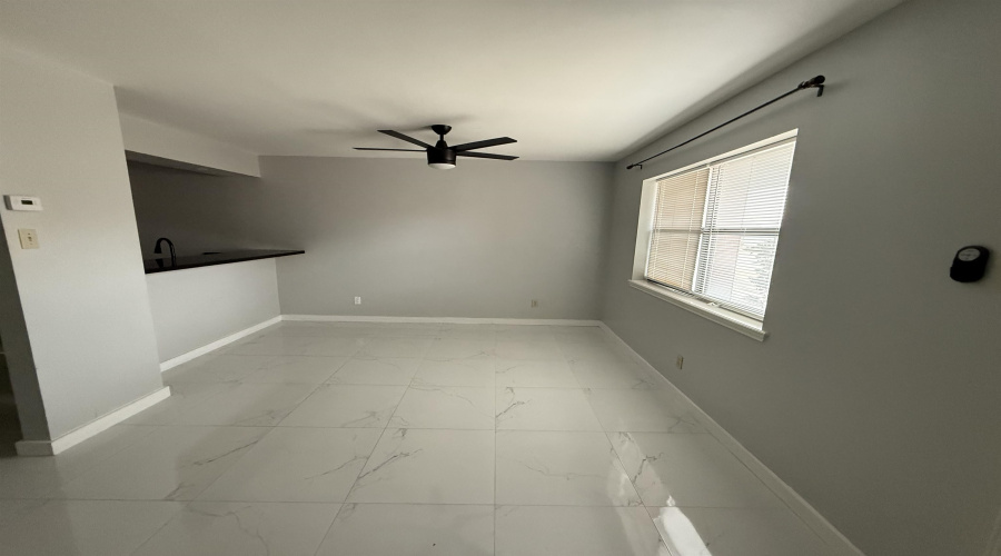 8915 McPherson Rd, LAREDO, Texas 78045, 2 Bedrooms Bedrooms, 4 Rooms Rooms,2 BathroomsBathrooms,Residential,For Rent,8915 McPherson Rd,20263504