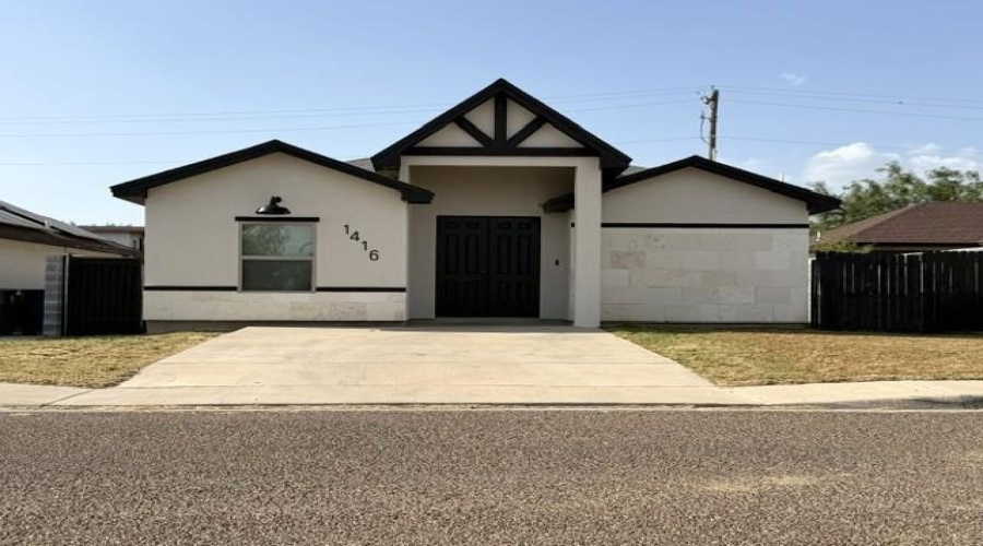 1416 Riddle Dr, LAREDO, Texas 78046, 3 Bedrooms Bedrooms, 5 Rooms Rooms,2 BathroomsBathrooms,Residential,For Sale,1416 Riddle Dr,20263508