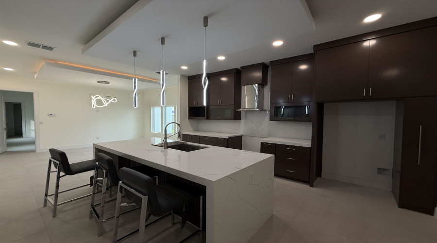 1509 Ocio Dr., Laredo, Texas 78045, 4 Bedrooms Bedrooms, 7 Rooms Rooms,4 BathroomsBathrooms,Residential,For Sale,1509 Ocio Dr.,20263509