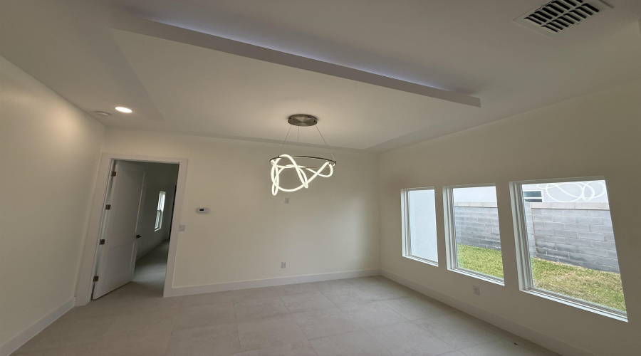 1509 Ocio Dr., Laredo, Texas 78045, 4 Bedrooms Bedrooms, 7 Rooms Rooms,4 BathroomsBathrooms,Residential,For Sale,1509 Ocio Dr.,20263509