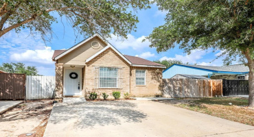 9707 Center Rd, Laredo, Texas 78045-0000, 2 Bedrooms Bedrooms, 4 Rooms Rooms,1 BathroomBathrooms,Residential,For Sale,9707 Center Rd,20263510 9707 Center Rd, Laredo, Texas 78045-0000, 2 Bedrooms Bedrooms, 4 Rooms Rooms,1 BathroomBathrooms,Residential,For Sale,9707 Center Rd,20263510