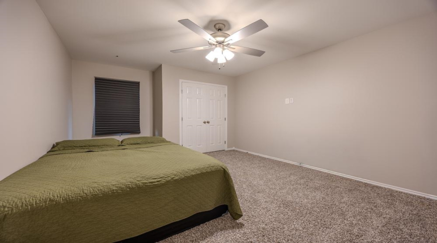 8702 Shiloh Rock Dr., Laredo, Texas 78045, 5 Bedrooms Bedrooms, 8 Rooms Rooms,3 BathroomsBathrooms,Residential,For Rent,8702 Shiloh Rock Dr.,20263512