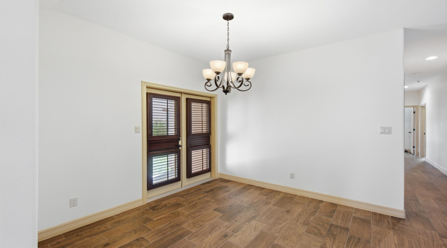 8216 Casa Verde Rd, Laredo, Texas 78041-5940, 3 Bedrooms Bedrooms, 4 Rooms Rooms,2 BathroomsBathrooms,Residential,For Sale,8216 Casa Verde Rd,20263514