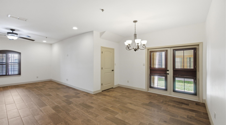 8216 Casa Verde Rd, Laredo, Texas 78041-5940, 3 Bedrooms Bedrooms, 4 Rooms Rooms,2 BathroomsBathrooms,Residential,For Sale,8216 Casa Verde Rd,20263514