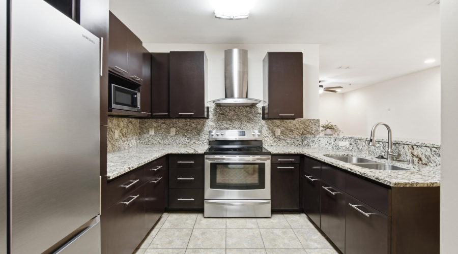 8216 Casa Verde Rd, Laredo, Texas 78041-5940, 3 Bedrooms Bedrooms, 4 Rooms Rooms,2 BathroomsBathrooms,Residential,For Sale,8216 Casa Verde Rd,20263514