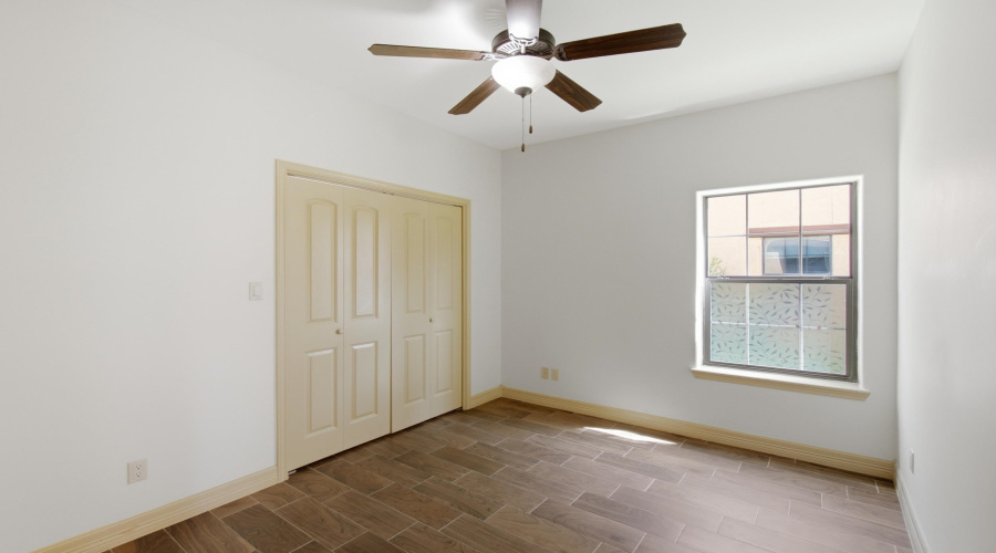 8216 Casa Verde Rd, Laredo, Texas 78041-5940, 3 Bedrooms Bedrooms, 4 Rooms Rooms,2 BathroomsBathrooms,Residential,For Sale,8216 Casa Verde Rd,20263514