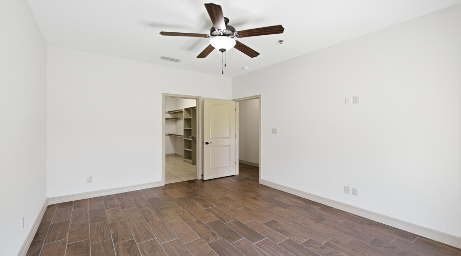 8216 Casa Verde Rd, Laredo, Texas 78041-5940, 3 Bedrooms Bedrooms, 4 Rooms Rooms,2 BathroomsBathrooms,Residential,For Sale,8216 Casa Verde Rd,20263514