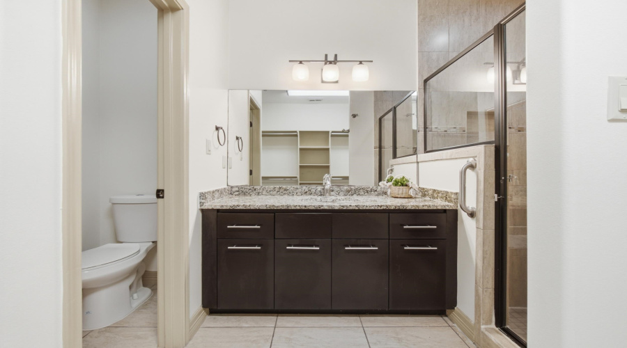 8216 Casa Verde Rd, Laredo, Texas 78041-5940, 3 Bedrooms Bedrooms, 4 Rooms Rooms,2 BathroomsBathrooms,Residential,For Sale,8216 Casa Verde Rd,20263514