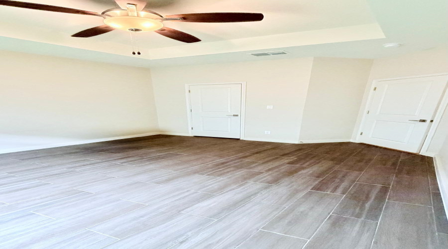 208 Bur Oak Dr, Laredo, Texas 78045, 3 Bedrooms Bedrooms, 5 Rooms Rooms,2 BathroomsBathrooms,Residential,For Sale,208 Bur Oak Dr,20263515