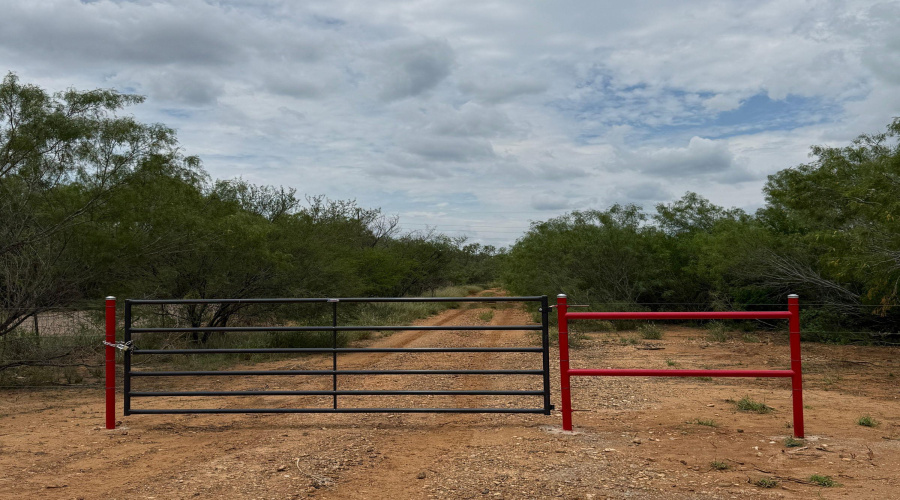 AB 27 Adams Beaty & Moulton SV-77, COTULLA, Texas 78014, ,Land,For Sale,AB 27 Adams Beaty & Moulton SV-77,20263518