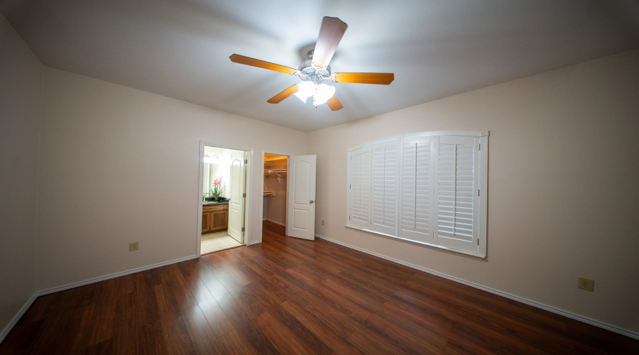 2619 San Isidro Pkwy, Laredo, Texas 78045, 2 Bedrooms Bedrooms, 3 Rooms Rooms,2 BathroomsBathrooms,Residential,For Sale,2619 San Isidro Pkwy,20263517