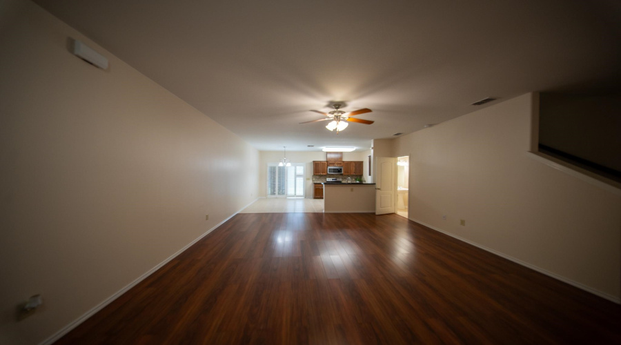 2619 San Isidro Pkwy, Laredo, Texas 78045, 2 Bedrooms Bedrooms, 3 Rooms Rooms,2 BathroomsBathrooms,Residential,For Sale,2619 San Isidro Pkwy,20263517