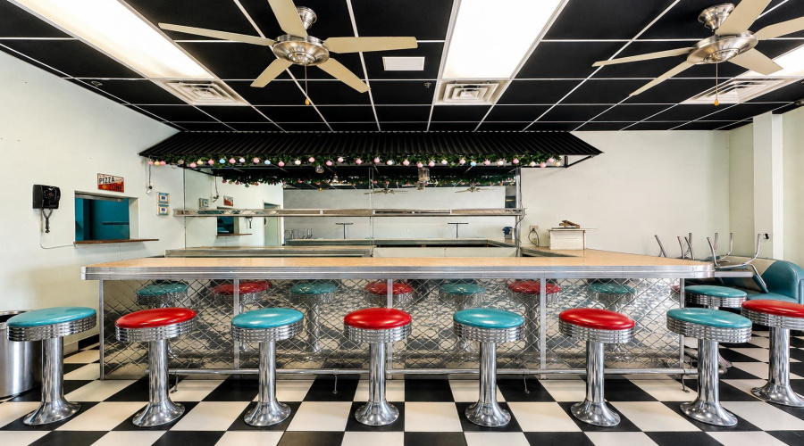 5517 McPherson Rd, Laredo, Texas 78041, ,2 BathroomsBathrooms,Commercial retail/office,For Rent,5517 McPherson Rd,20263530