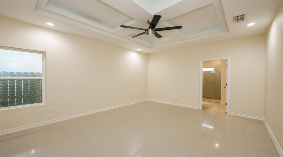1606 Cozumel Dr, Laredo, Texas 78046, 3 Bedrooms Bedrooms, 6 Rooms Rooms,2 BathroomsBathrooms,Residential,For Sale,1606 Cozumel Dr,20263522