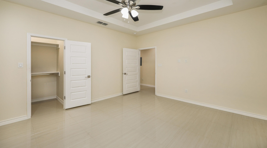1606 Cozumel Dr, Laredo, Texas 78046, 3 Bedrooms Bedrooms, 6 Rooms Rooms,2 BathroomsBathrooms,Residential,For Sale,1606 Cozumel Dr,20263522
