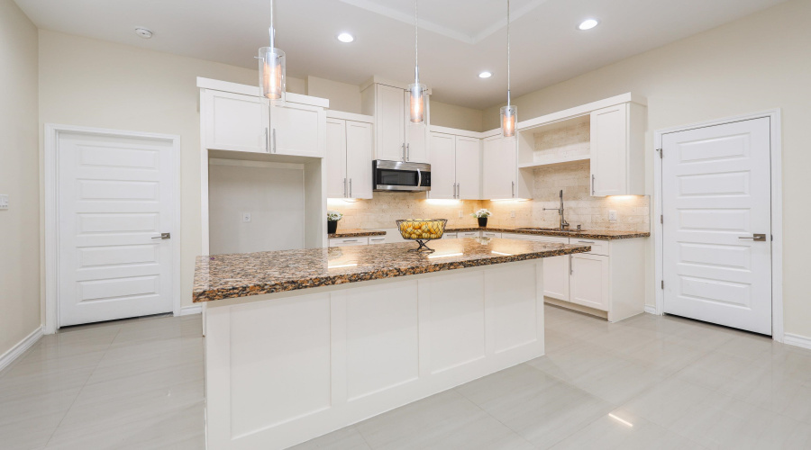 1606 Cozumel Dr, Laredo, Texas 78046, 3 Bedrooms Bedrooms, 6 Rooms Rooms,2 BathroomsBathrooms,Residential,For Sale,1606 Cozumel Dr,20263522