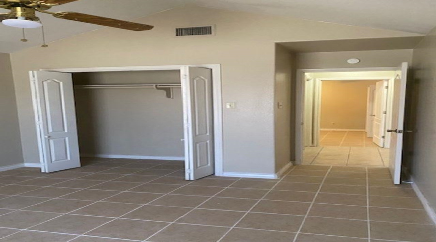 10321 Noel Ln, Laredo, Texas 78045, 3 Bedrooms Bedrooms, 5 Rooms Rooms,2 BathroomsBathrooms,Residential,For Rent,10321 Noel Ln,20263524
