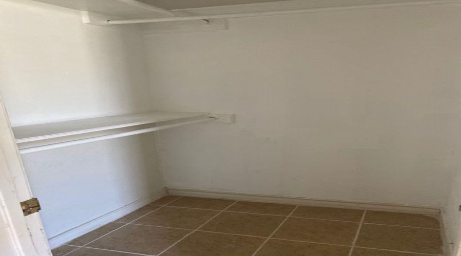 10321 Noel Ln, Laredo, Texas 78045, 3 Bedrooms Bedrooms, 5 Rooms Rooms,2 BathroomsBathrooms,Residential,For Rent,10321 Noel Ln,20263524