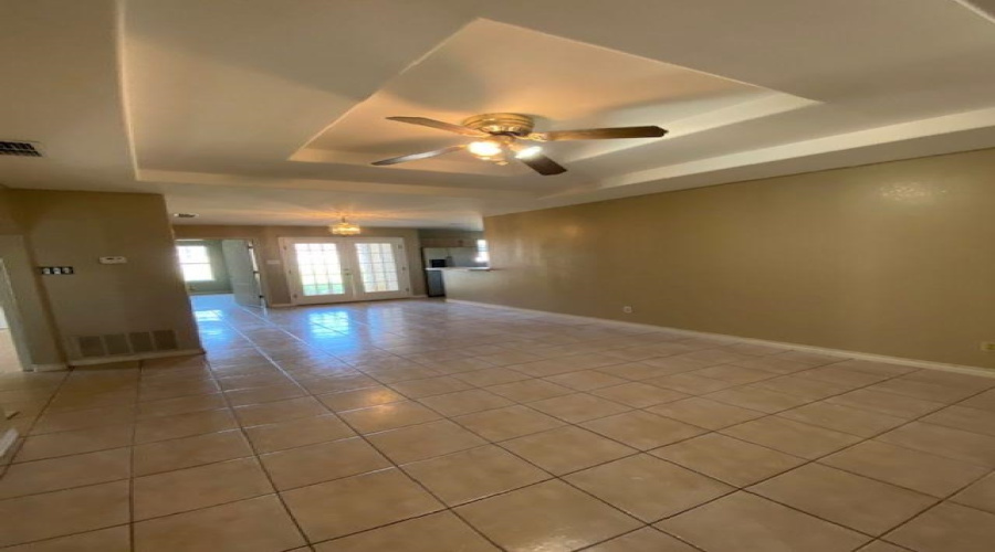 10321 Noel Ln, Laredo, Texas 78045, 3 Bedrooms Bedrooms, 5 Rooms Rooms,2 BathroomsBathrooms,Residential,For Rent,10321 Noel Ln,20263524