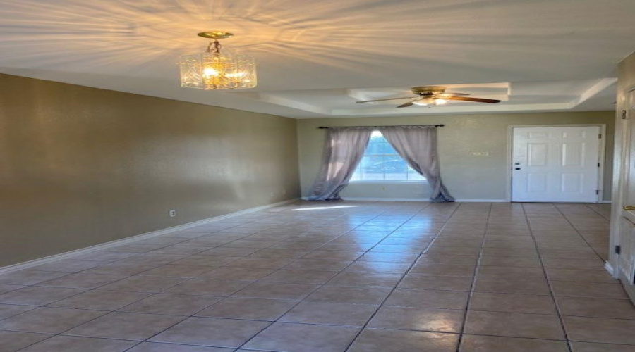 10321 Noel Ln, Laredo, Texas 78045, 3 Bedrooms Bedrooms, 5 Rooms Rooms,2 BathroomsBathrooms,Residential,For Rent,10321 Noel Ln,20263524