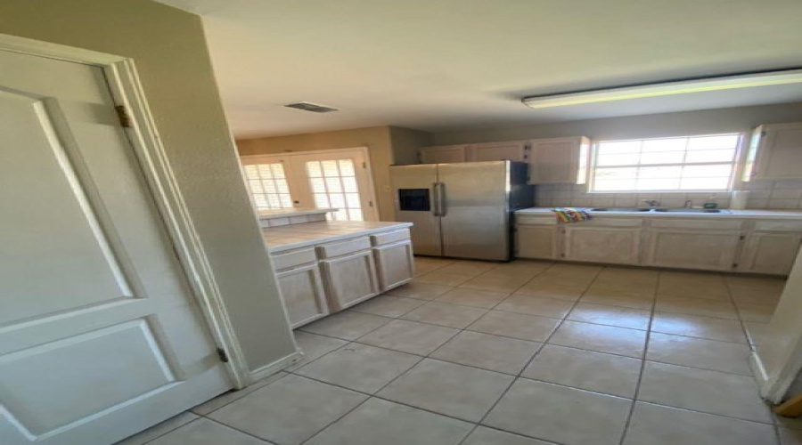 10321 Noel Ln, Laredo, Texas 78045, 3 Bedrooms Bedrooms, 5 Rooms Rooms,2 BathroomsBathrooms,Residential,For Rent,10321 Noel Ln,20263524