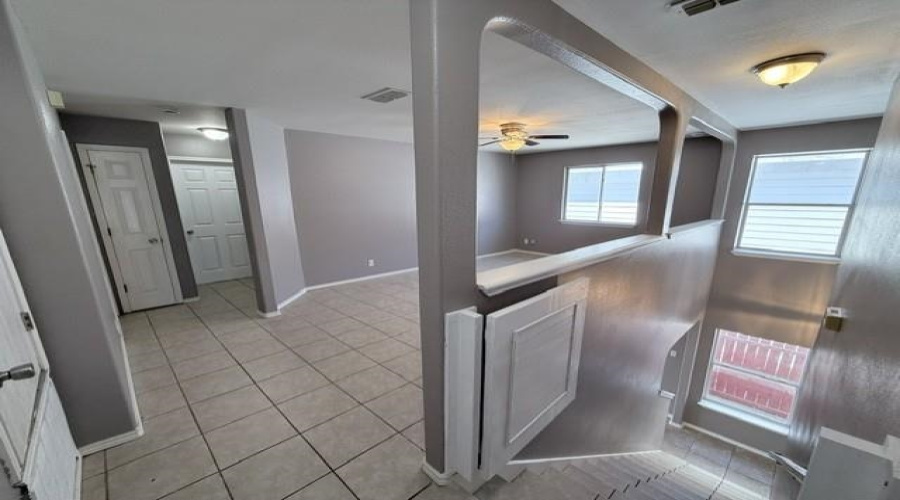 17525 Rock Port Rd, Laredo, Texas 78045, 3 Bedrooms Bedrooms, 5 Rooms Rooms,2 BathroomsBathrooms,Residential,For Rent,17525 Rock Port Rd,20263525