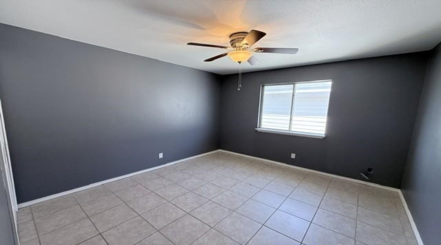 17525 Rock Port Rd, Laredo, Texas 78045, 3 Bedrooms Bedrooms, 5 Rooms Rooms,2 BathroomsBathrooms,Residential,For Rent,17525 Rock Port Rd,20263525