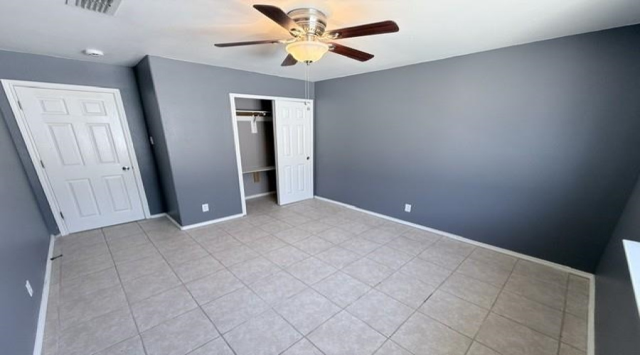 17525 Rock Port Rd, Laredo, Texas 78045, 3 Bedrooms Bedrooms, 5 Rooms Rooms,2 BathroomsBathrooms,Residential,For Rent,17525 Rock Port Rd,20263525