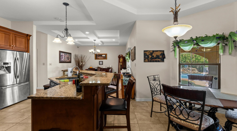 3003 Dickinson Dr, Laredo, Texas 78041-2820, 4 Bedrooms Bedrooms, 9 Rooms Rooms,4 BathroomsBathrooms,Residential,For Sale,3003 Dickinson Dr,20263527