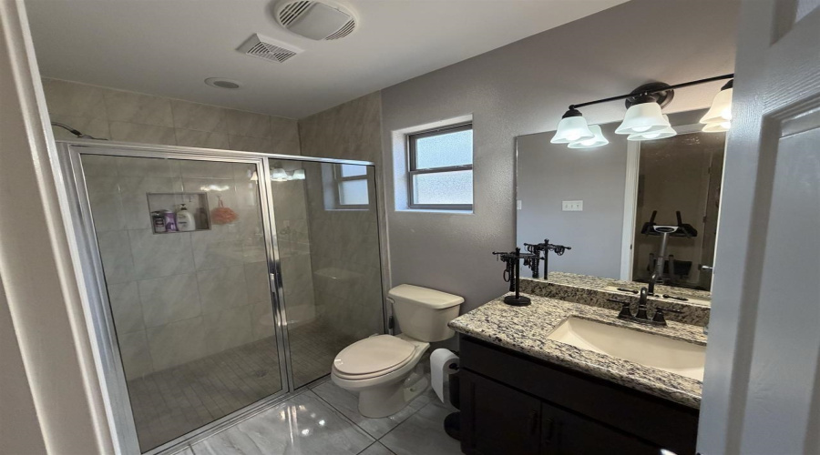 4324 Alina Dr., LAREDO, Texas 78046, 3 Bedrooms Bedrooms, 6 Rooms Rooms,2 BathroomsBathrooms,Residential,For Sale,4324 Alina Dr.,20263529