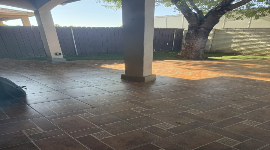9310 Albany Dr, Laredo, Texas 78045, 3 Bedrooms Bedrooms, 5 Rooms Rooms,2 BathroomsBathrooms,Residential,For Sale,9310 Albany Dr,20263532