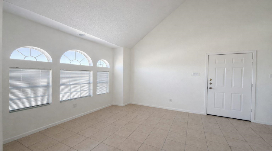 1220 Fremont St, Laredo, Texas 78040, 3 Bedrooms Bedrooms, 4 Rooms Rooms,2 BathroomsBathrooms,Residential,For Rent,1220 Fremont St,20263533