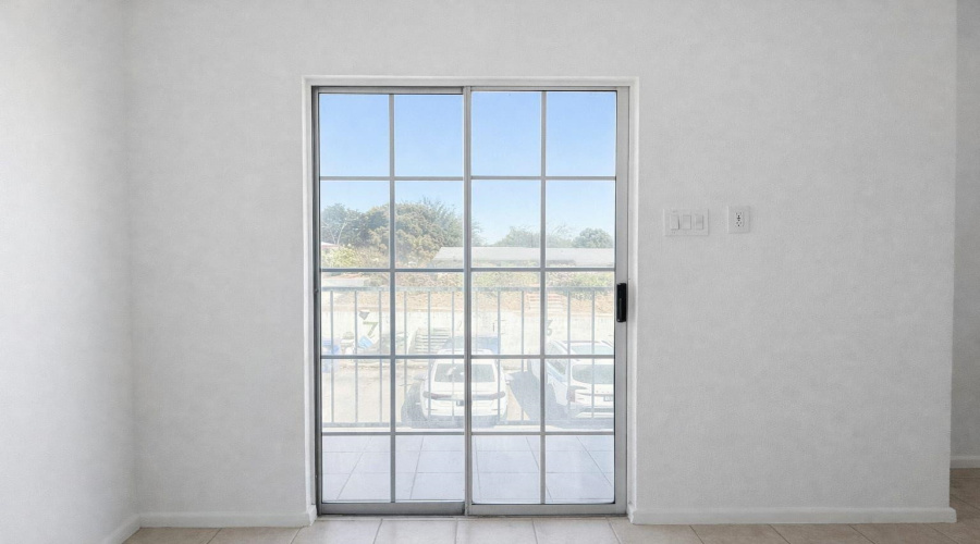 1220 Fremont St, Laredo, Texas 78040, 3 Bedrooms Bedrooms, 4 Rooms Rooms,2 BathroomsBathrooms,Residential,For Rent,1220 Fremont St,20263533