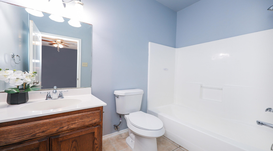 2619 San Isidro Pkwy, LAREDO, Texas 78045, 2 Bedrooms Bedrooms, 3 Rooms Rooms,2 BathroomsBathrooms,Residential,For Rent,2619 San Isidro Pkwy,20260412
