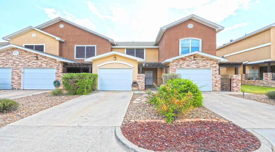 2619 San Isidro Pkwy, LAREDO, Texas 78045, 2 Bedrooms Bedrooms, 3 Rooms Rooms,2 BathroomsBathrooms,Residential,For Rent,2619 San Isidro Pkwy,20260412