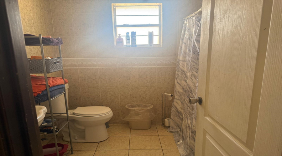 4743 Chibcha CtS, Laredo, Texas 78046, 3 Bedrooms Bedrooms, 5 Rooms Rooms,2 BathroomsBathrooms,Residential,For Sale,4743 Chibcha CtS,20263536