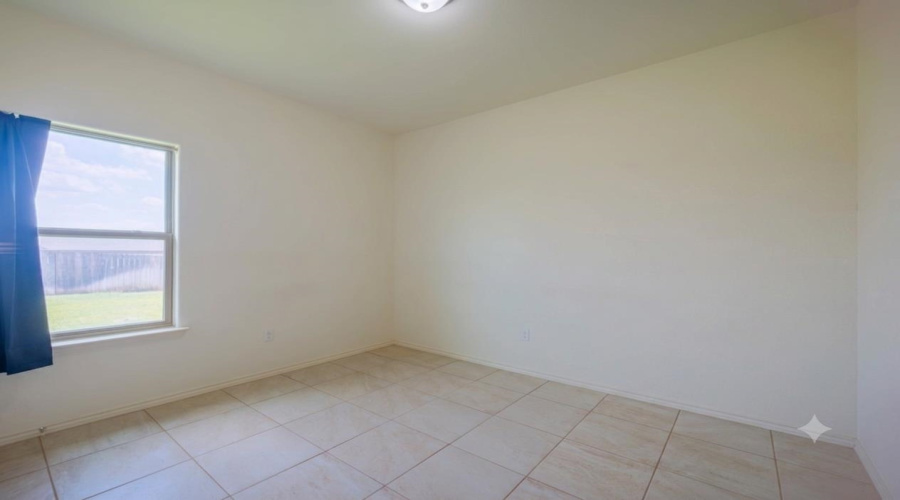 3411 Jorge Sosa, Laredo, Texas 78046, 4 Bedrooms Bedrooms, 7 Rooms Rooms,2 BathroomsBathrooms,Residential,For Sale,3411 Jorge Sosa,20263537