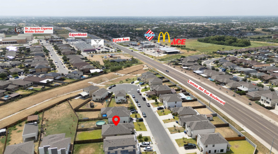 3411 Jorge Sosa, Laredo, Texas 78046, 4 Bedrooms Bedrooms, 7 Rooms Rooms,2 BathroomsBathrooms,Residential,For Sale,3411 Jorge Sosa,20263537