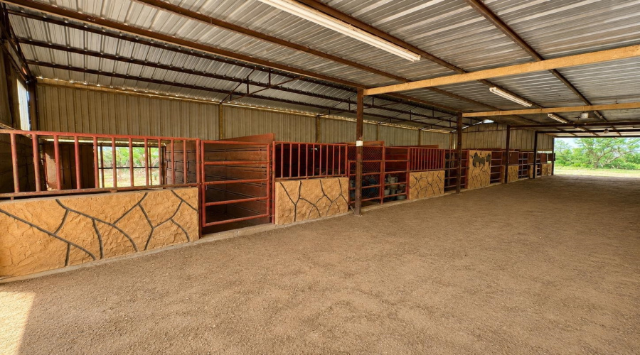 521 RR 6250-A, Laredo, Texas 78045, 2 Bedrooms Bedrooms, 4 Rooms Rooms,1 BathroomBathrooms,Residential,For Sale,521 RR 6250-A,20263545