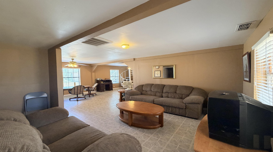 1723 Siesta Ln, Zapata, Texas 78076, 3 Bedrooms Bedrooms, 5 Rooms Rooms,2 BathroomsBathrooms,Residential,For Sale,1723 Siesta Ln,20263546