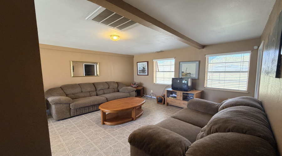 1723 Siesta Ln, Zapata, Texas 78076, 3 Bedrooms Bedrooms, 5 Rooms Rooms,2 BathroomsBathrooms,Residential,For Sale,1723 Siesta Ln,20263546