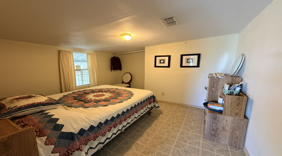 1723 Siesta Ln, Zapata, Texas 78076, 3 Bedrooms Bedrooms, 5 Rooms Rooms,2 BathroomsBathrooms,Residential,For Sale,1723 Siesta Ln,20263546