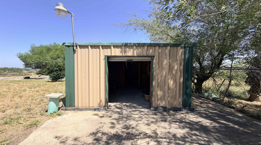 1723 Siesta Ln, Zapata, Texas 78076, 3 Bedrooms Bedrooms, 5 Rooms Rooms,2 BathroomsBathrooms,Residential,For Sale,1723 Siesta Ln,20263546