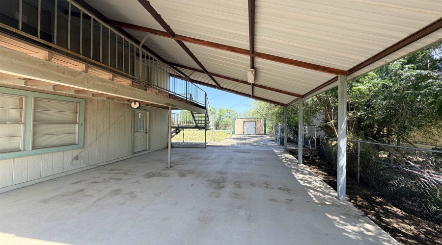 1723 Siesta Ln, Zapata, Texas 78076, 3 Bedrooms Bedrooms, 5 Rooms Rooms,2 BathroomsBathrooms,Residential,For Sale,1723 Siesta Ln,20263546