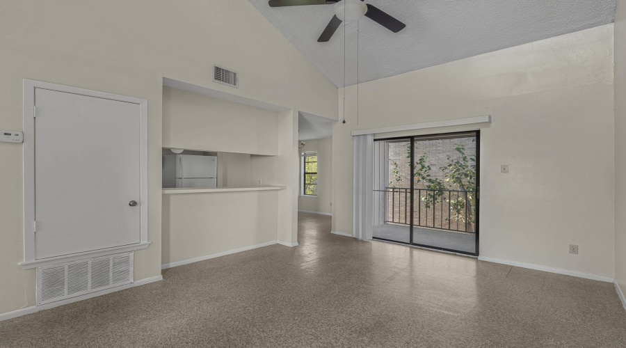 100 Hillside Rd, LAREDO, Texas 78041, 1 Bedroom Bedrooms, 3 Rooms Rooms,1 BathroomBathrooms,Residential,For Sale,100 Hillside Rd,20263547