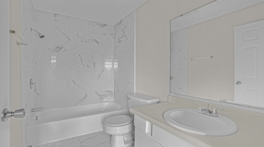 100 Hillside Rd, LAREDO, Texas 78041, 1 Bedroom Bedrooms, 3 Rooms Rooms,1 BathroomBathrooms,Residential,For Sale,100 Hillside Rd,20263547
